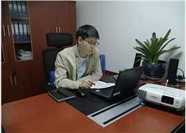 邓胜强老师头像