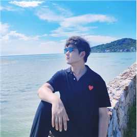 谢文龙老师头像