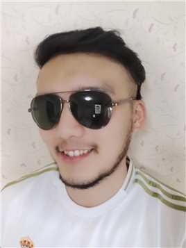 朱嘉琦老师头像