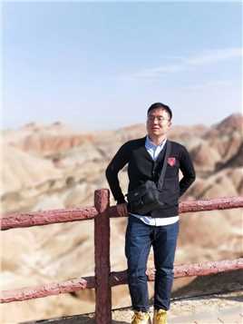 曾斯杰老师头像